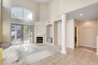 Photo #4: 2270432 Listing