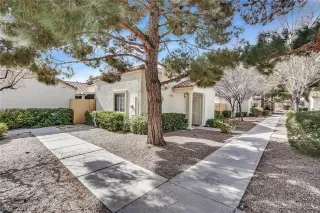 Photo #1: 2270438 Listing