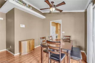 Photo #6: 2270438 Listing