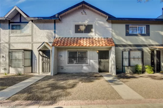 MLS: 2270447 Condo For Sale