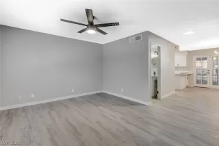 Photo #4: 2270447 Listing 