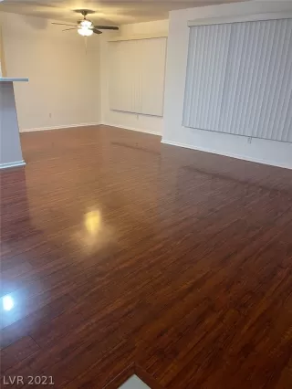 Photo #6: 2270464 Listing 