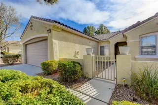 Photo #5: 2270510 Listing