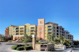 Photo #1: 2270521 Listing