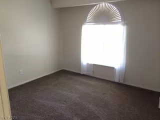 Photo #1: 2270595 Listing 