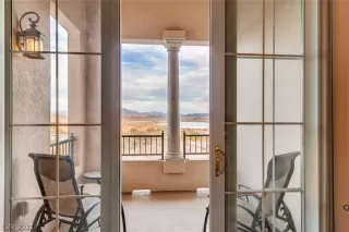 Photo #4: 2270646 Listing 