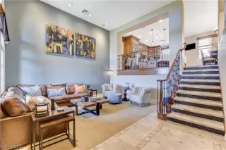 Photo #6: 2270680 Listing