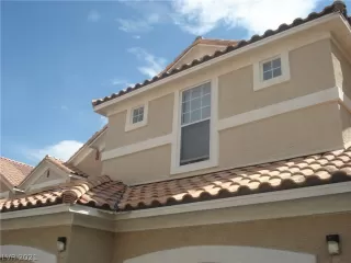 Photo #1: 2270700 Listing 