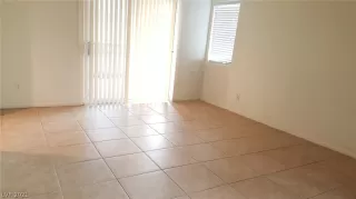 Photo #2: 2270722 Listing