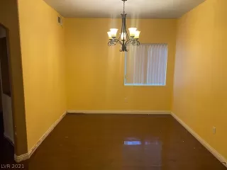 Photo #3: 2270767 Listing