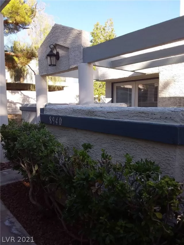 MLS: 2270822 Condo For Sale