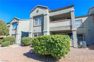 Photo #2: 2270869 Listing