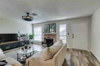 Photo #4: 2270943 Listing 