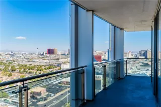 Photo #1: 2270972 Listing