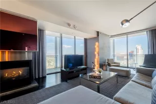 Photo #4: 2270972 Listing