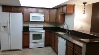 Photo #2: 2270980 Listing 