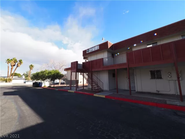 MLS: 2270997 Condo For Sale