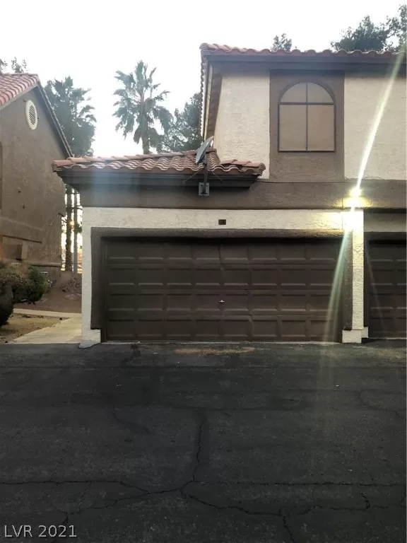 MLS: 2271049 Condo For Sale