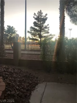 Photo #1: 2271049 Listing