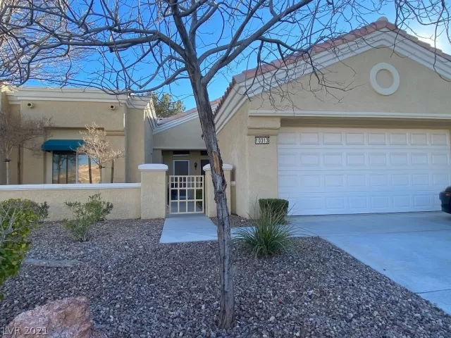 MLS: 2271058 Condo For Sale