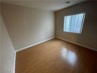 Photo #4: 2271114 Listing 