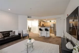 Photo #5: 2271128 Listing 