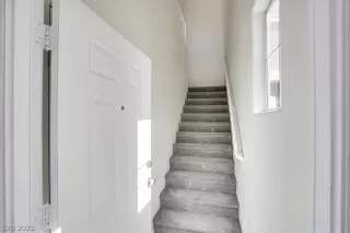 Photo #1: 2271132 Listing 