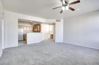 Photo #4: 2271132 Listing 