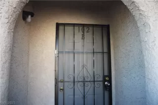 Photo #4: 2271149 Listing 