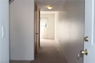 Photo #5: 2271149 Listing 