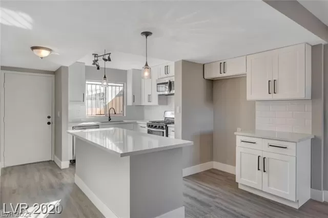 MLS: 2271232 Condo For Sale