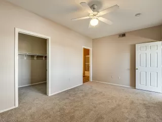 Photo #6: 2271245 Listing