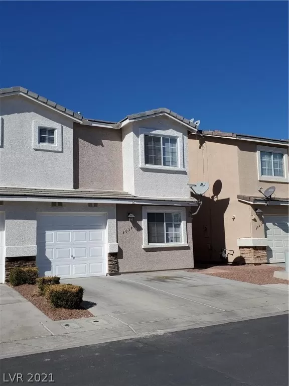 MLS: 2271272 Condo For Sale