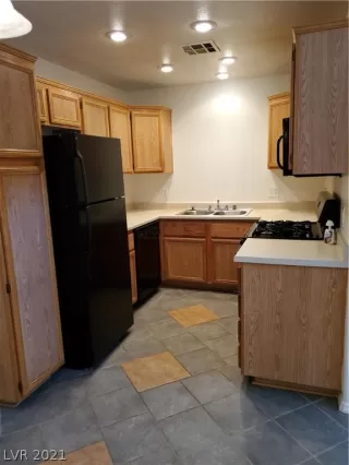 Photo #5: 2271272 Listing 