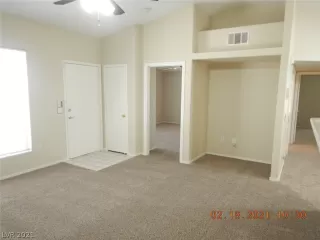 Photo #5: 2271278 Listing 