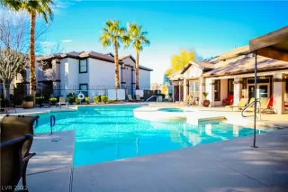 Photo #1: 2271292 Listing