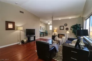 Photo #2: 2271315 Listing 