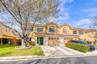 Photo #1: 2271329 Listing