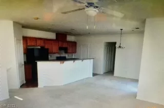 Photo #2: 2271339 Listing