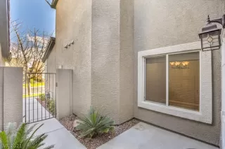 Photo #3: 2271351 Listing 