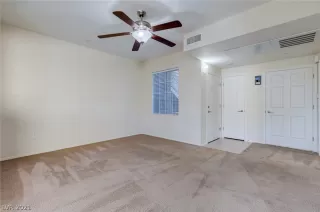 Photo #5: 2271389 Listing