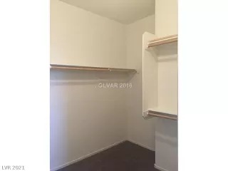 Photo #3: 2271391 Listing