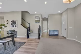 Photo #3: 2271400 Listing 