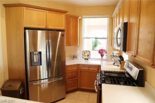 Photo #6: 2271555 Listing 