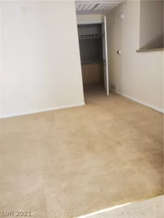 Photo #3: 2271563 Listing