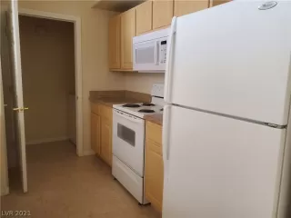 Photo #6: 2271563 Listing