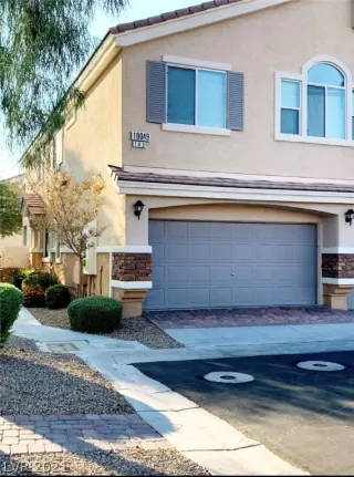 Photo #1: 2271610 Listing