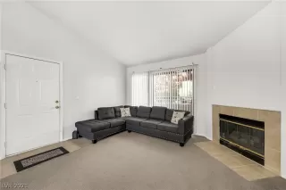 Photo #4: 2271670 Listing 