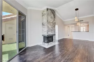 Photo #1: 2271707 Listing 