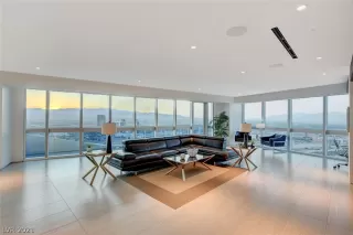 Photo #1: 2271803 Listing 